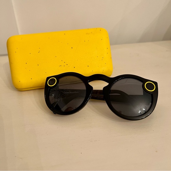 Snapchat Spectacles - Picture 3 of 3
